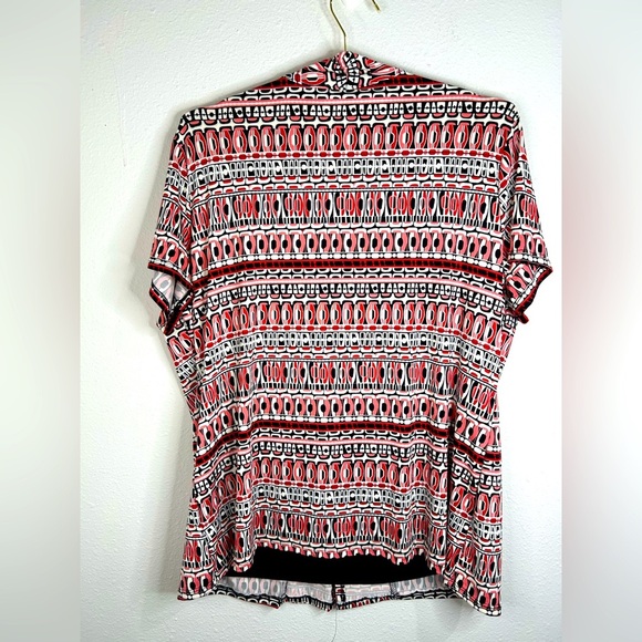NY Collection Plus Size 1X Geometric Print Short Sleeve Blouse Top Stretchy - Picture 8 of 8